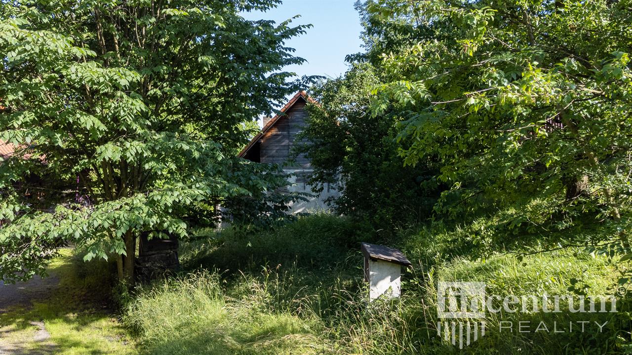 Prodej stavebního pozemku 4996 m2, Hranice