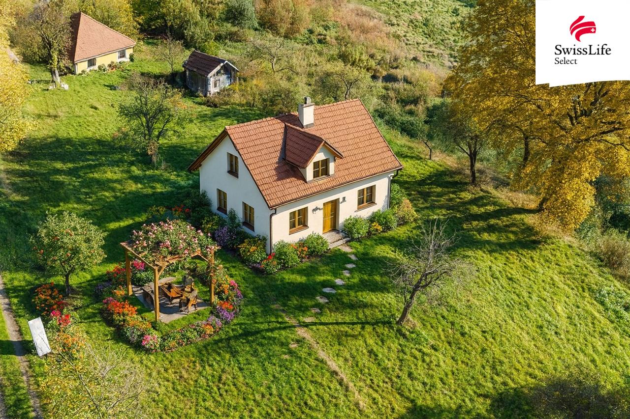 Prodej stavebního pozemku 1442 m2, Struhařov