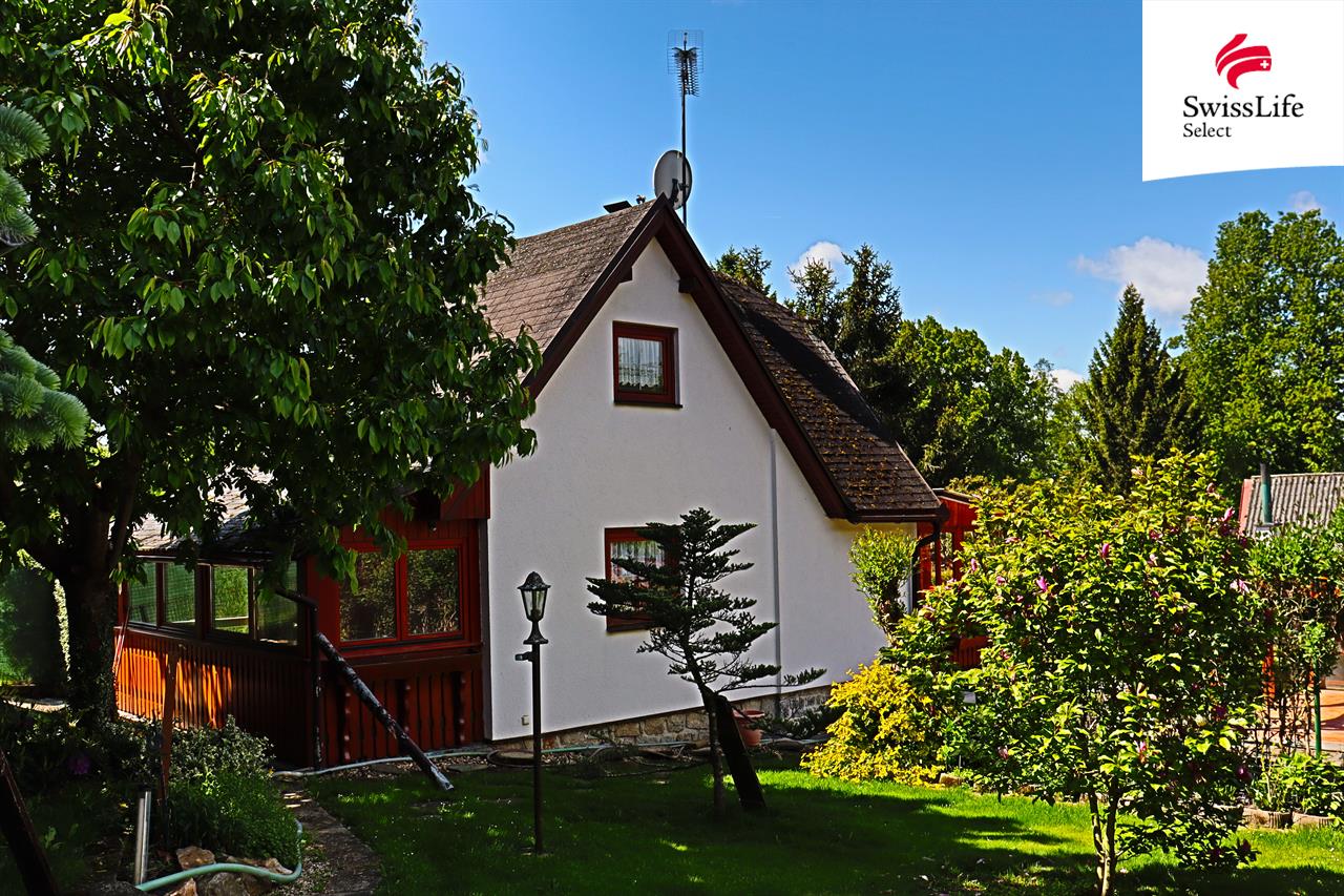 Prodej rodinného domu 400 m2 Husovy sady, Černovice