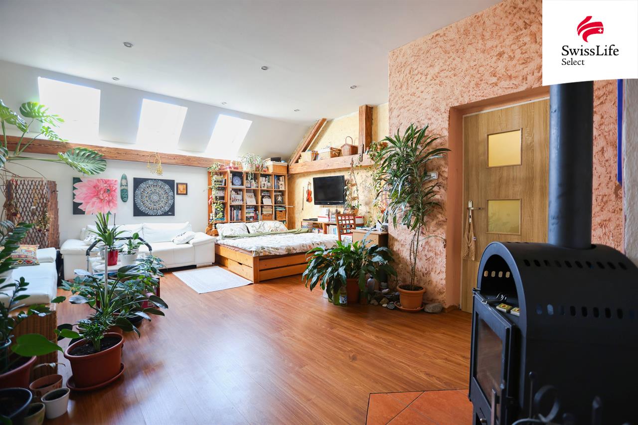 Prodej bytu 3+1 107 m2 Navrátilova, Nové Hrady