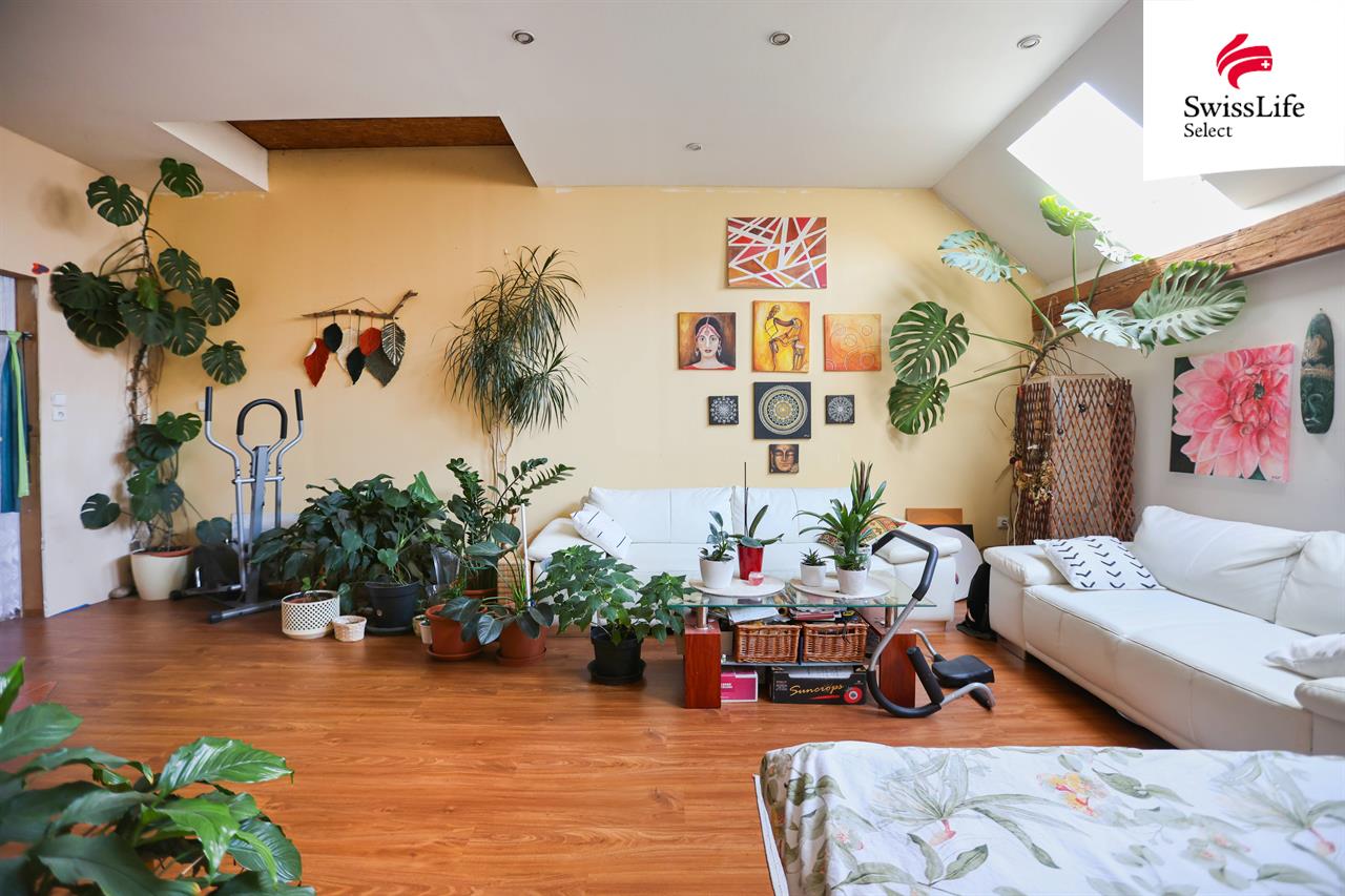 Prodej bytu 3+1 107 m2 Navrátilova, Nové Hrady