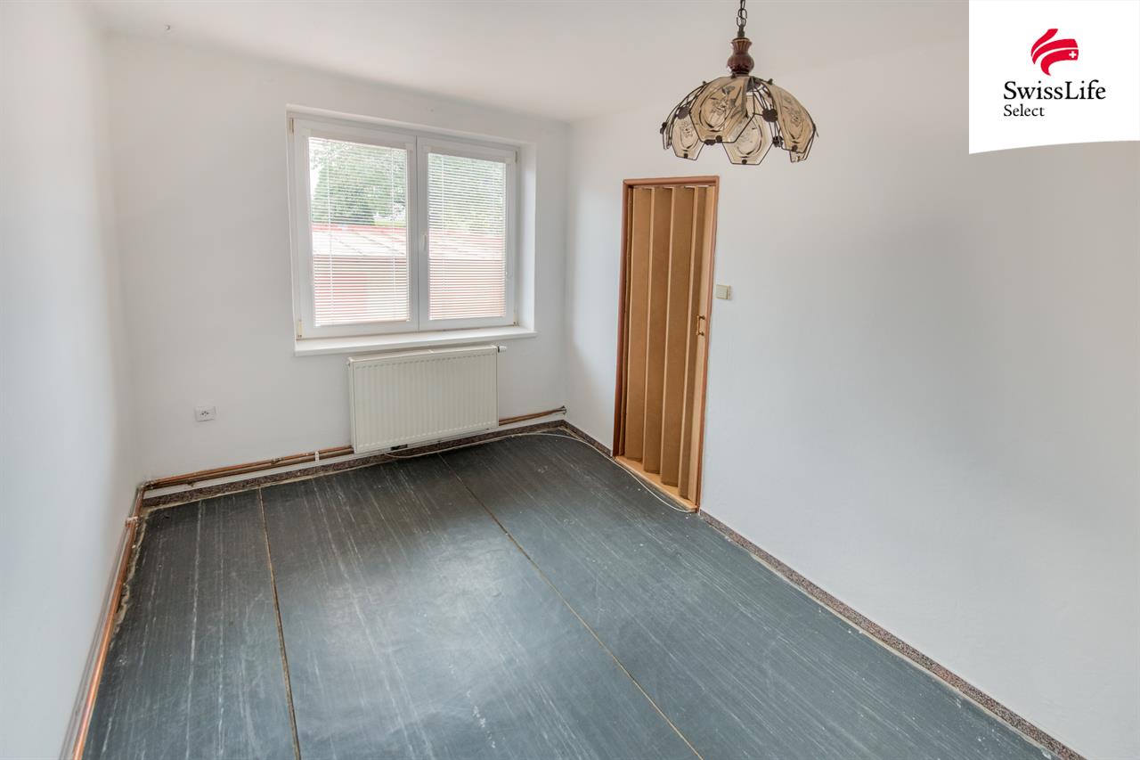 Prodej bytu 3+1 70 m2 Ostašská, Police nad Metují