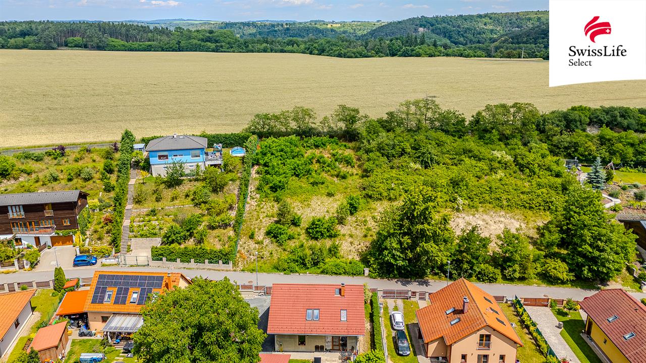 Prodej stavebního pozemku 997 m2 Třešňovka, Liběchov
