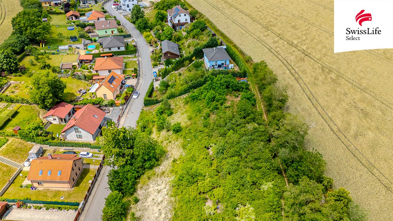 Prodej stavebního pozemku 997 m2 Třešňovka, Liběchov