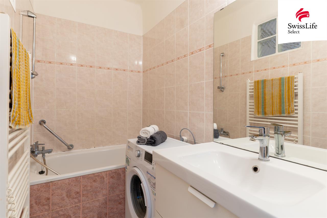 Prodej rodinného domu 64 m2 Pod vlastním krovem, Praha