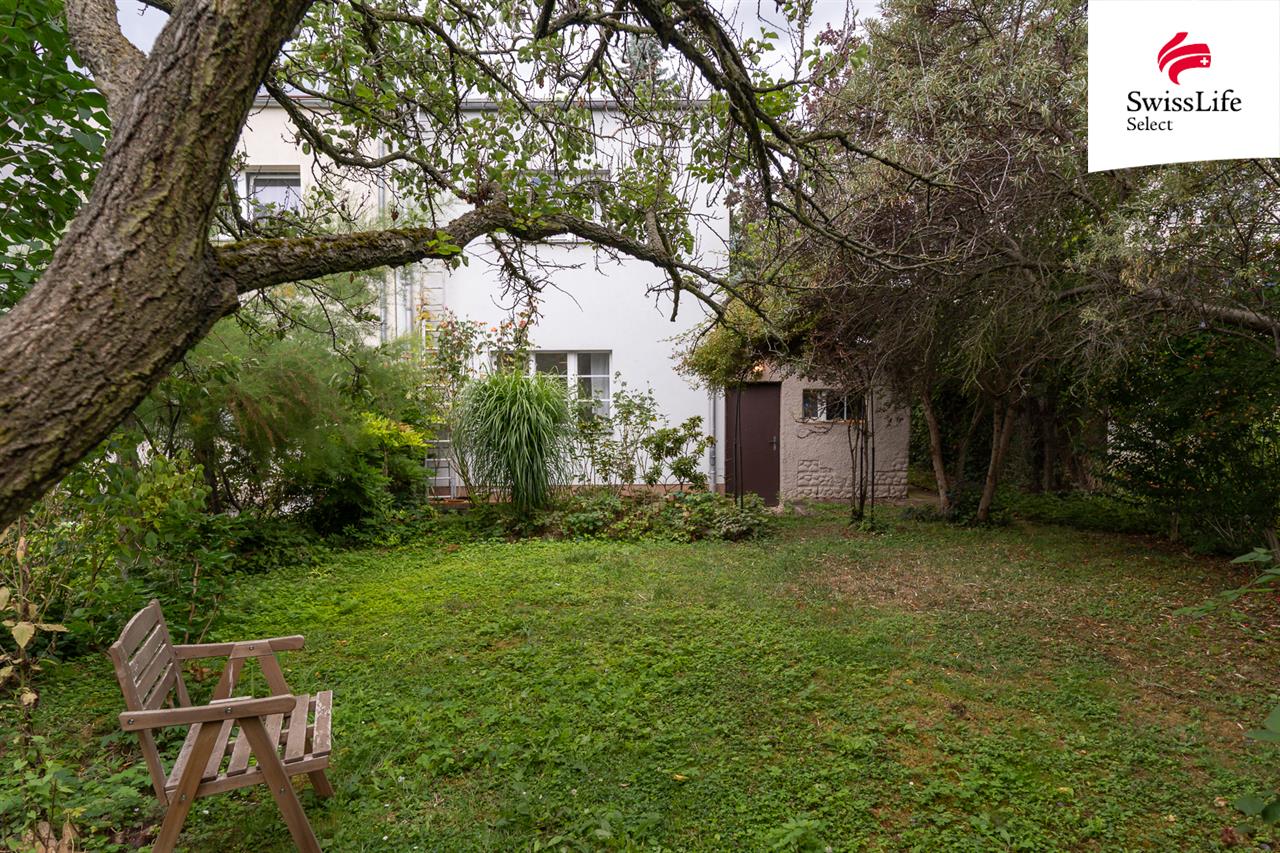 Prodej rodinného domu 64 m2 Pod vlastním krovem, Praha