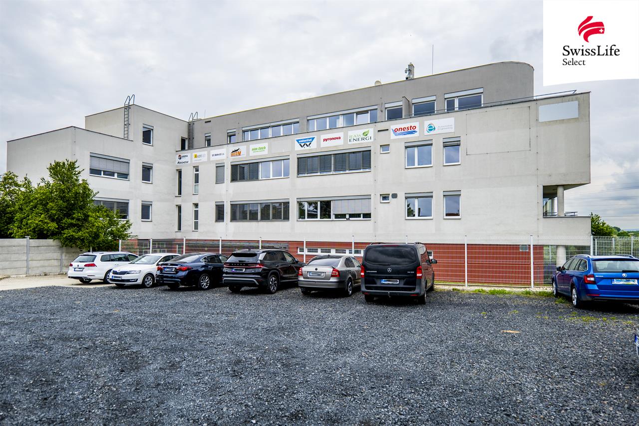 Pronájem kanceláře 119 m2 Lednická, Praha