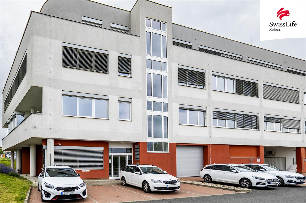 Pronájem kanceláře 119 m2 Lednická, Praha