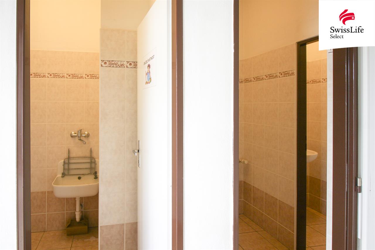 Prodej výrobní haly 2742 m2, Kamenice