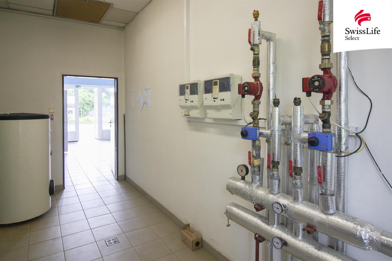 Prodej výrobní haly 2742 m2, Kamenice