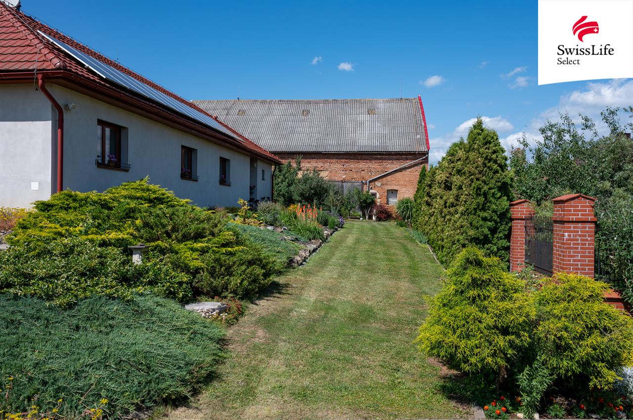 Prodej rodinného domu 236 m2, Příkazy