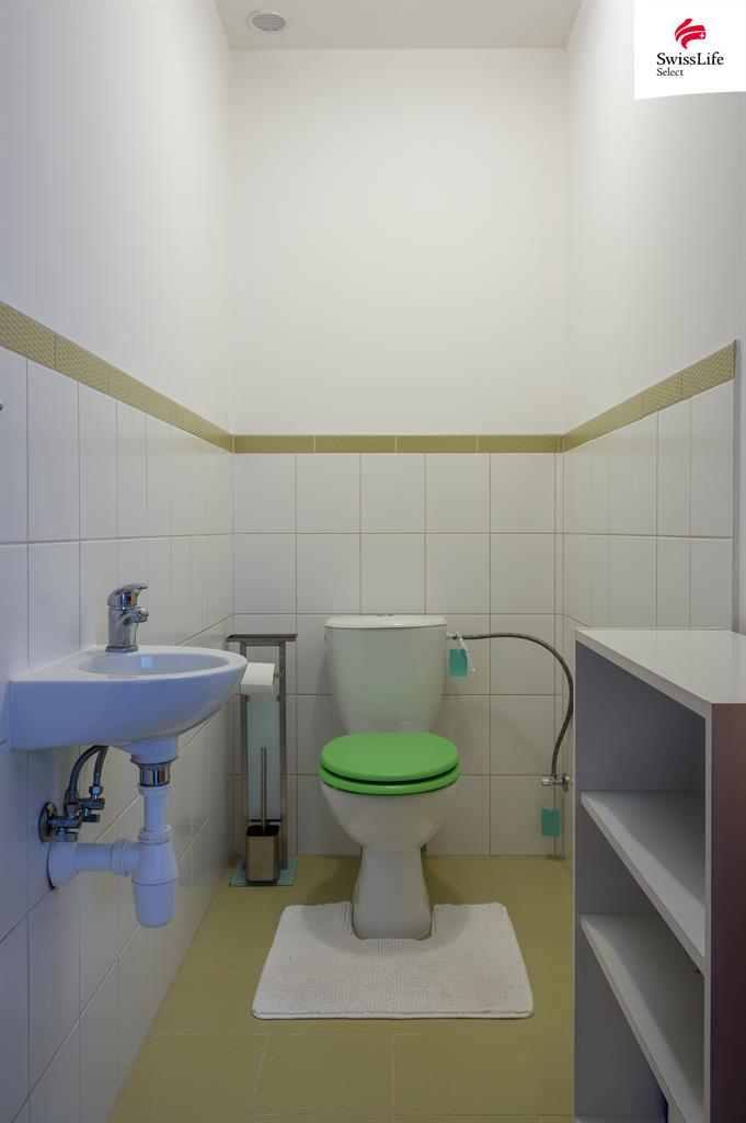 Prodej rodinného domu 236 m2, Příkazy