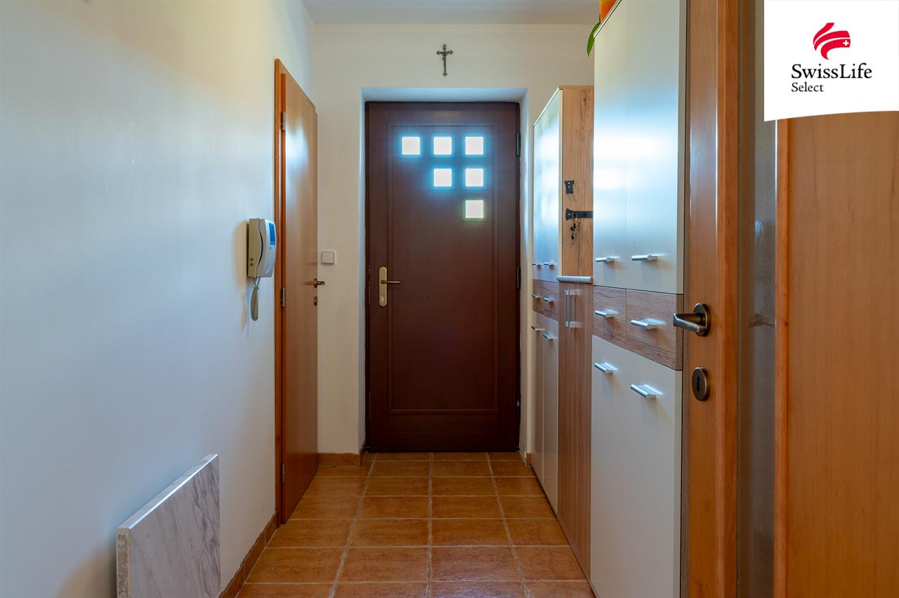 Prodej rodinného domu 236 m2, Příkazy