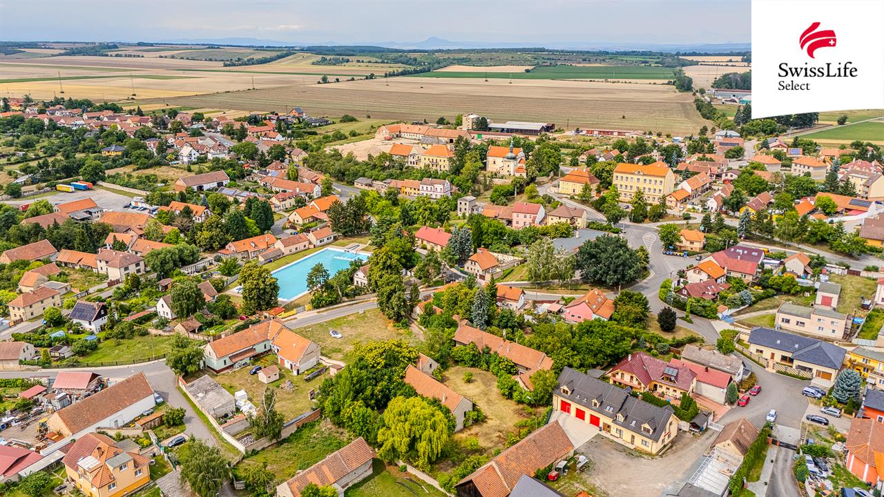 Prodej stavebního pozemku 3908 m2, Cítov