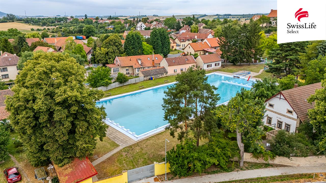 Prodej stavebního pozemku 3908 m2, Cítov