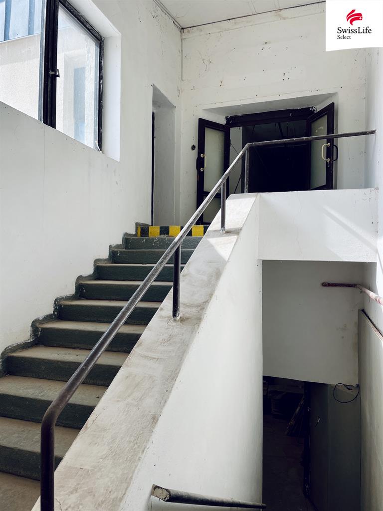 Prodej výrobní haly 1212 m2 Bezručova, Úpice