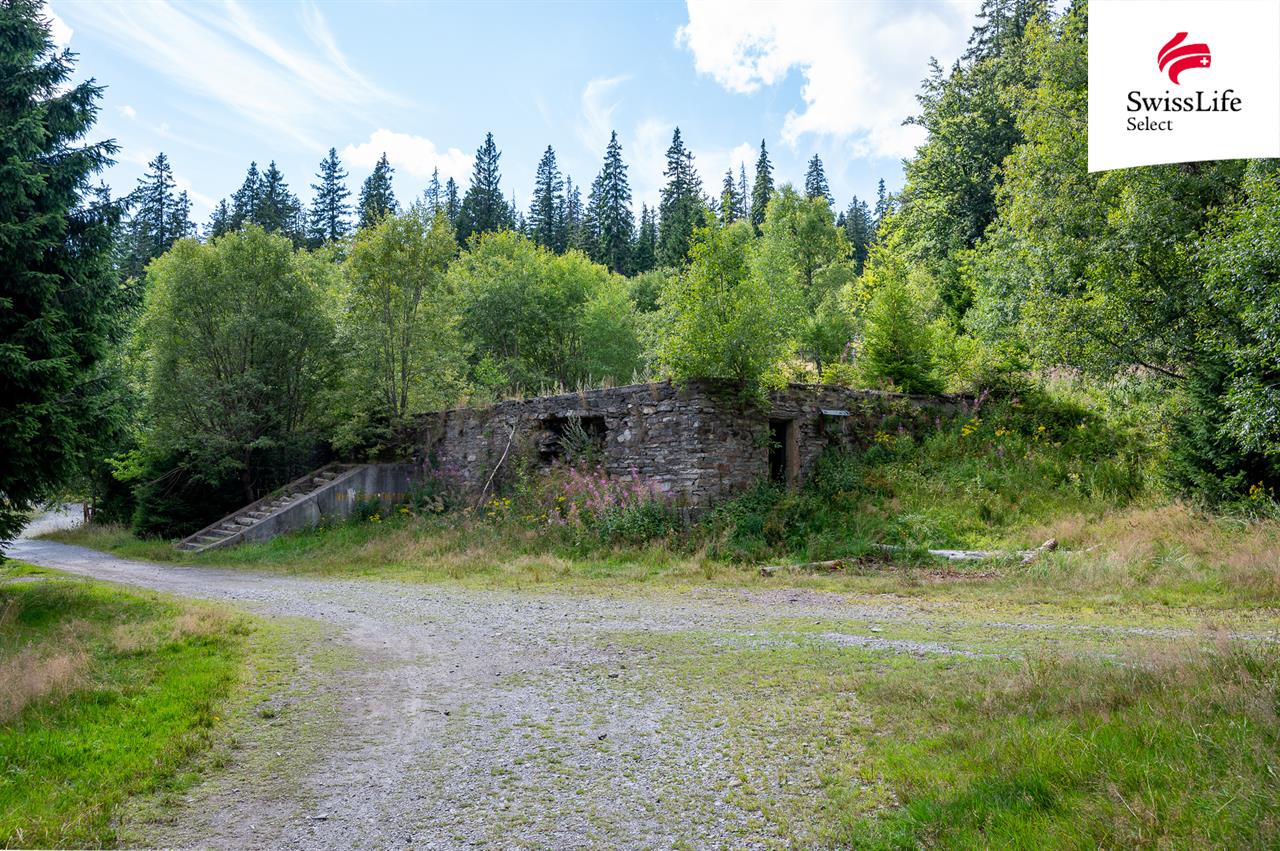 Prodej komerčního pozemku 1558 m2, Stará Ves