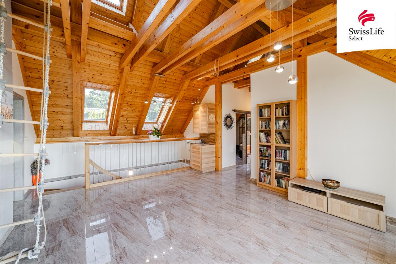 Prodej rodinného domu 242 m2 Za dálnicí, Praha