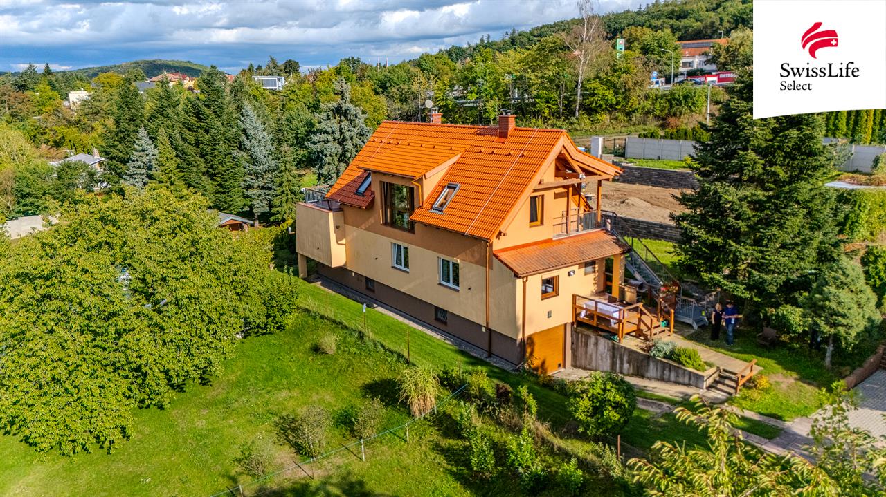 Prodej rodinného domu 242 m2 Za dálnicí, Praha