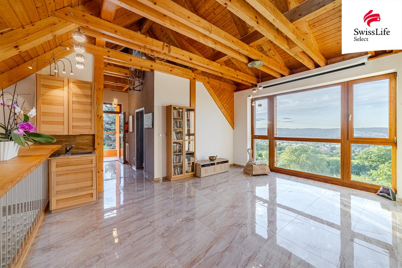 Prodej rodinného domu 242 m2 Za dálnicí, Praha