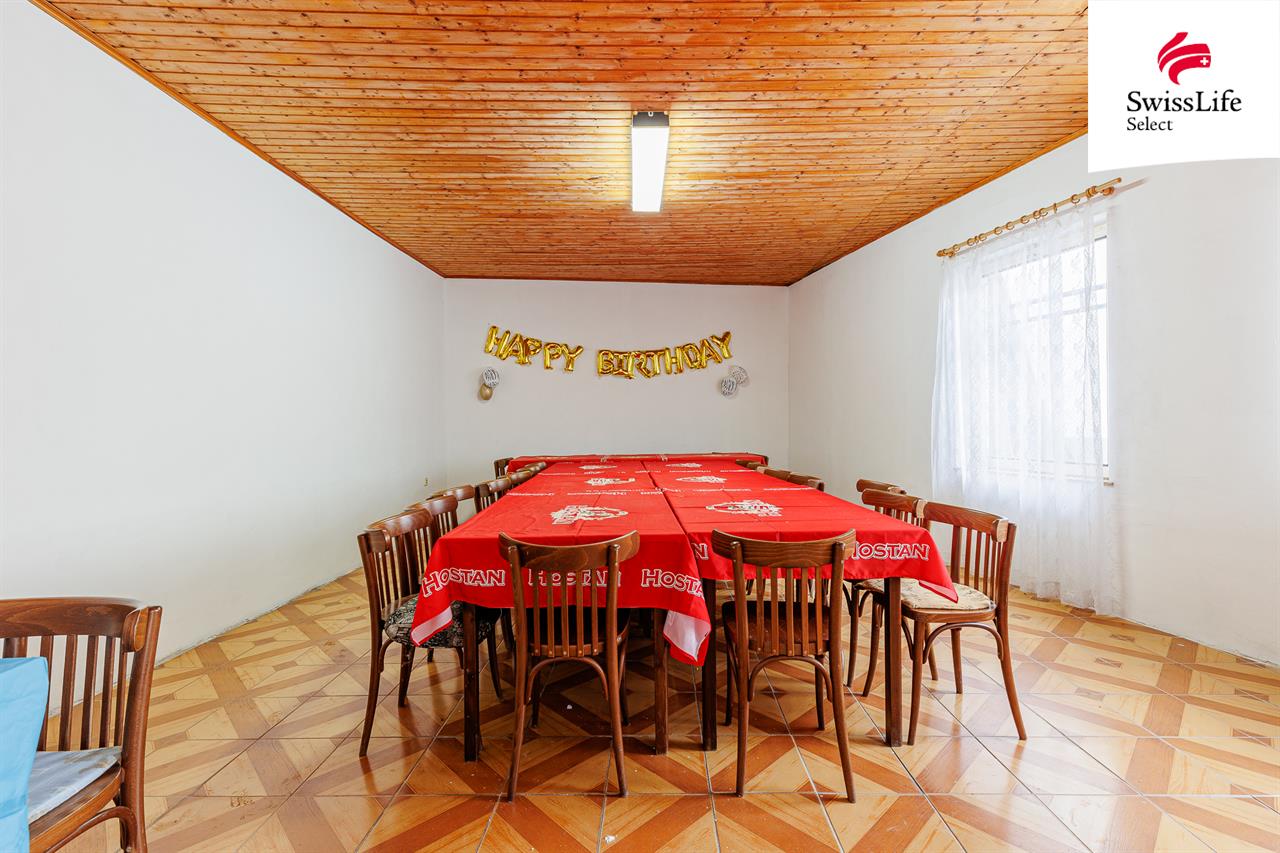 Prodej restaurace 267 m2, Hostěradice