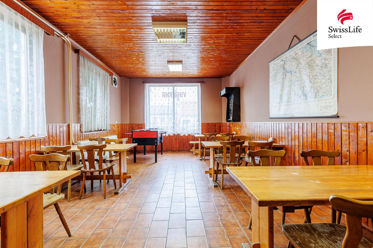 Prodej restaurace 267 m2, Hostěradice