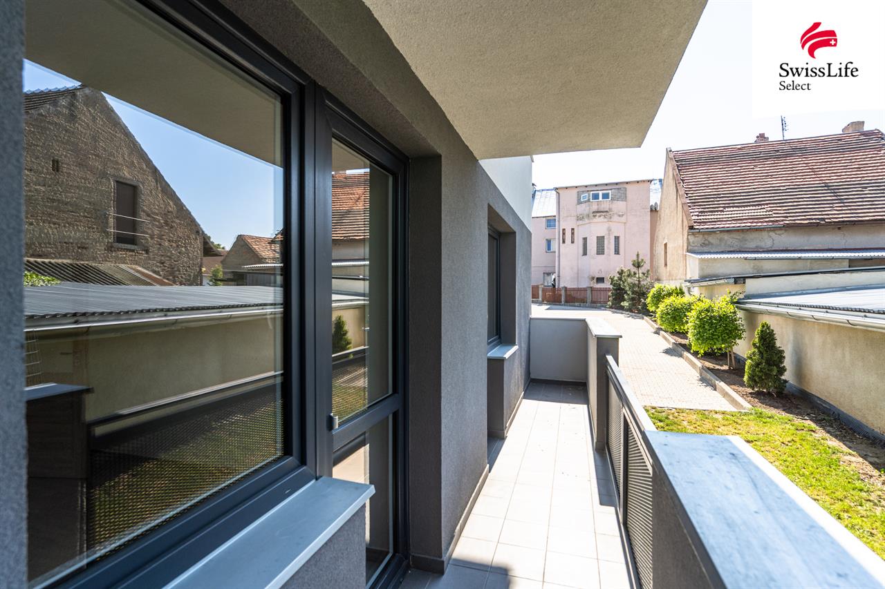 Prodej bytu 4+kk 80 m2, Břežany II