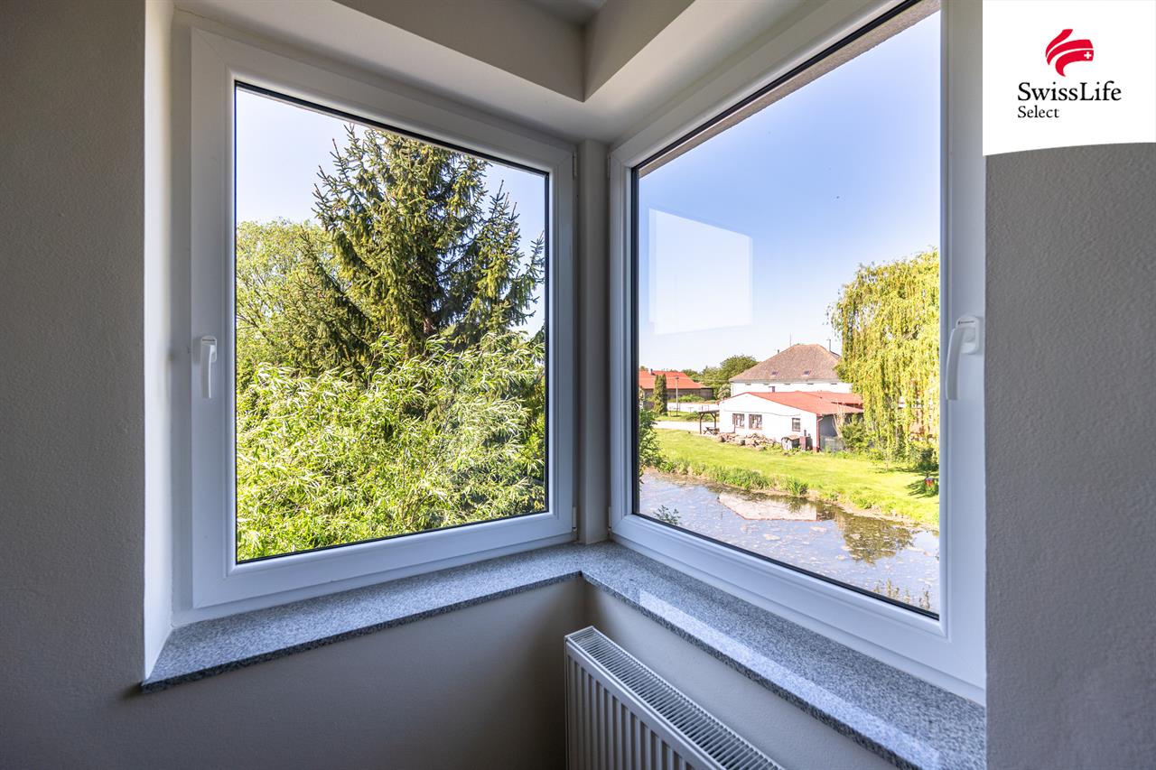 Prodej bytu 3+kk 83 m2, Břežany II