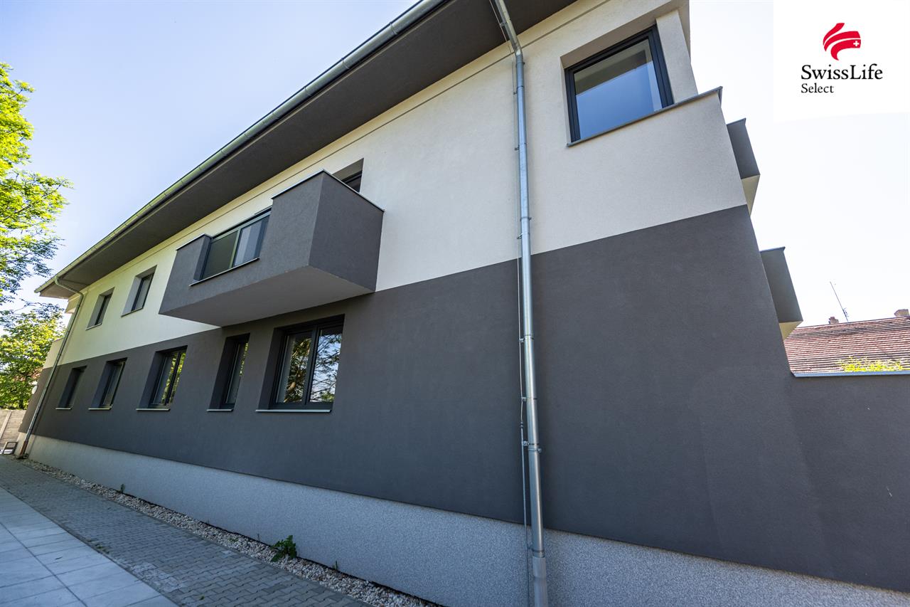 Prodej bytu 3+kk 74 m2, Břežany II