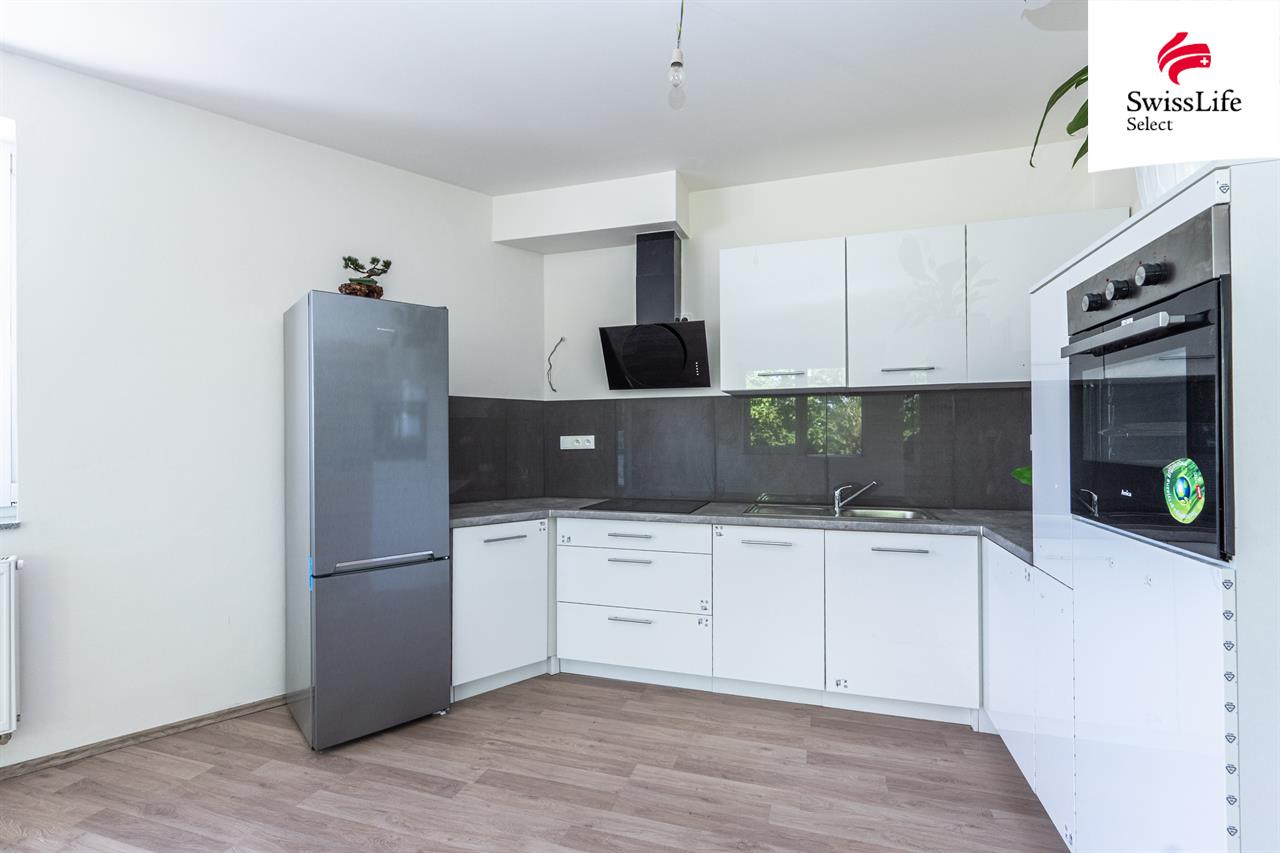 Prodej bytu 3+kk 74 m2, Břežany II