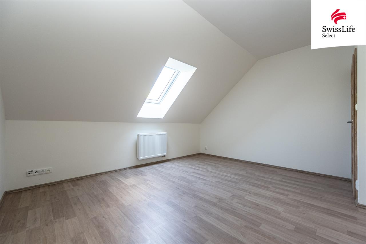 Prodej bytu 3+kk 83 m2, Břežany II