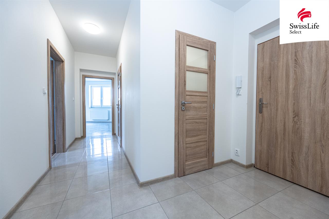 Prodej bytu 3+kk 83 m2, Břežany II