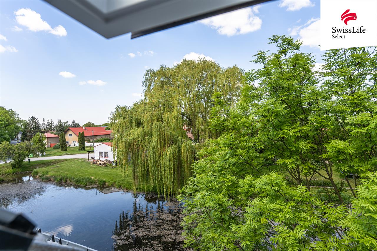 Prodej bytu 3+kk 83 m2, Břežany II