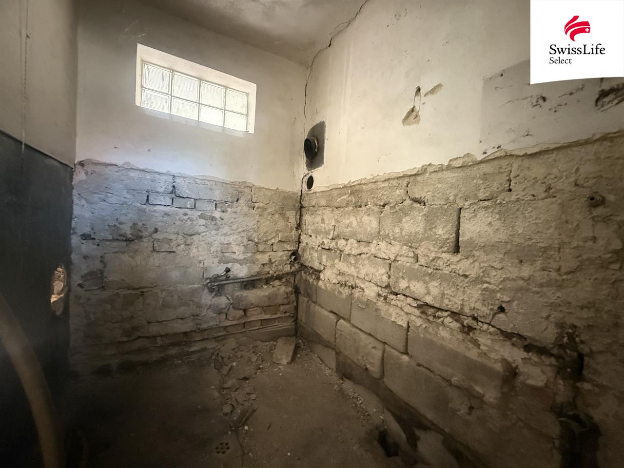 Prodej vinného sklepa 108 m2, Hovorany