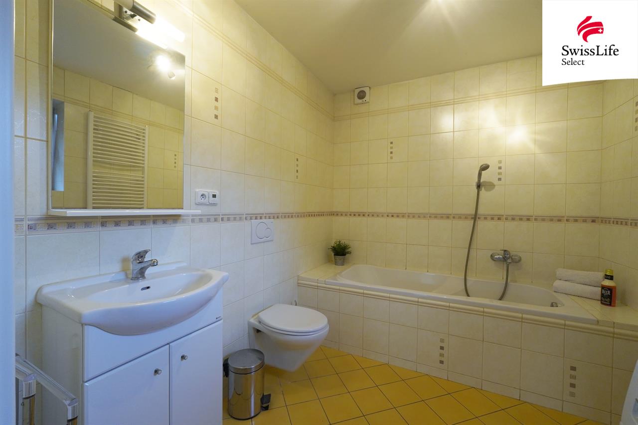 Prodej rodinného domu 249 m2 Spojovací, Pyšely