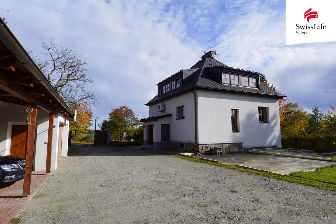 Prodej rodinného domu 249 m2 Spojovací, Pyšely