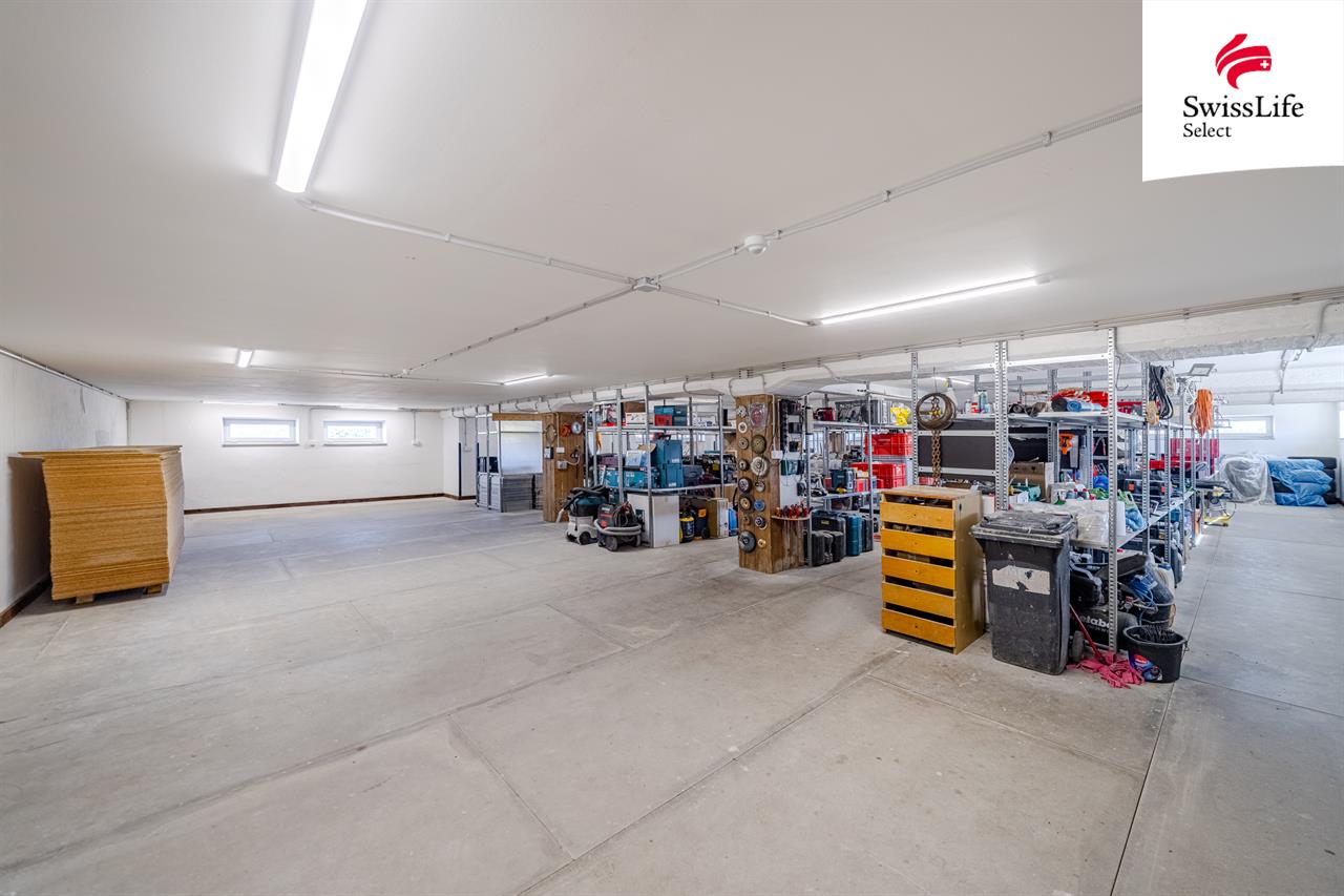 Prodej skladového prostoru 1400 m2, Sulejovice