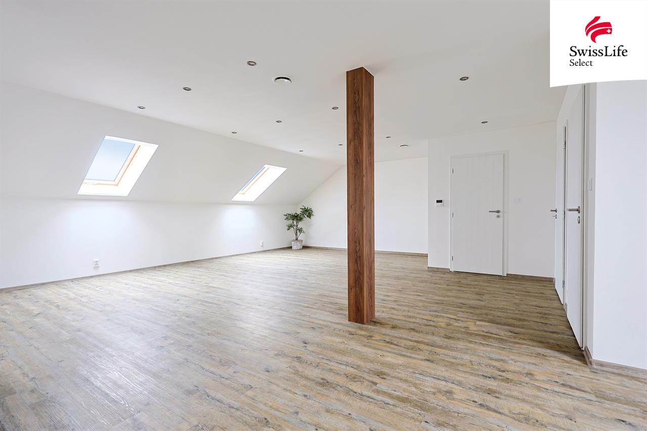 Prodej bytu 5+kk 125 m2 K Poli, Plzeň