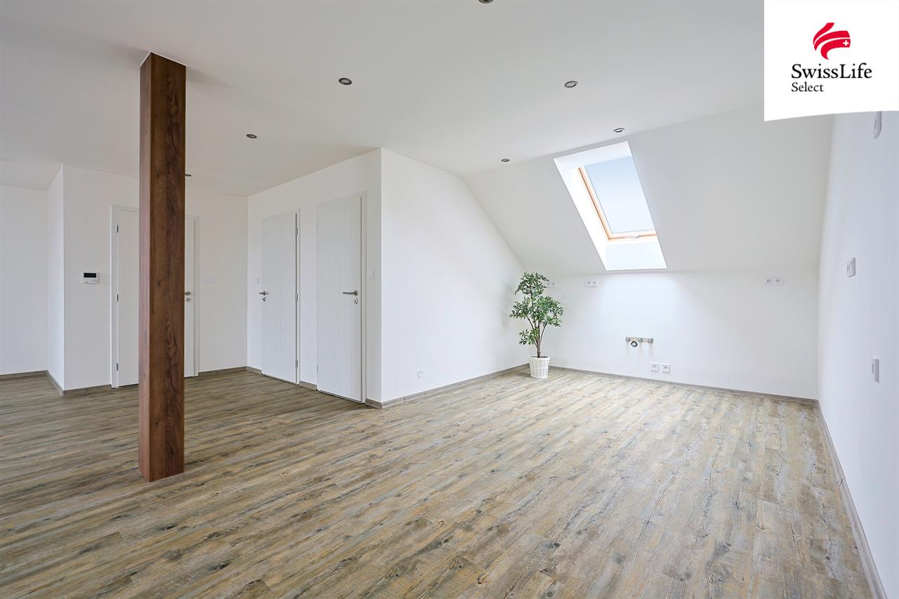 Prodej bytu 5+kk 125 m2 K Poli, Plzeň