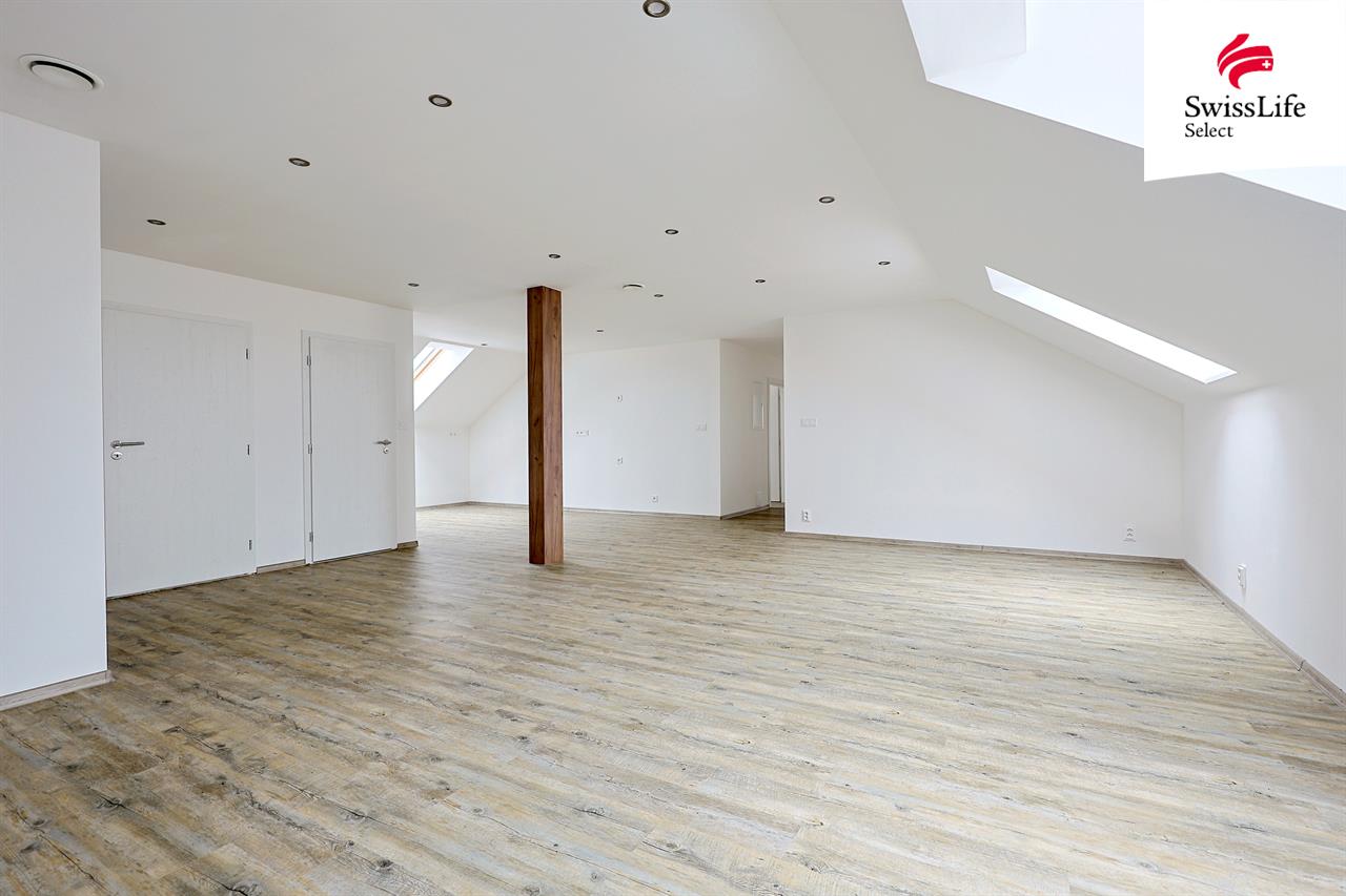 Prodej bytu 5+kk 125 m2 K Poli, Plzeň