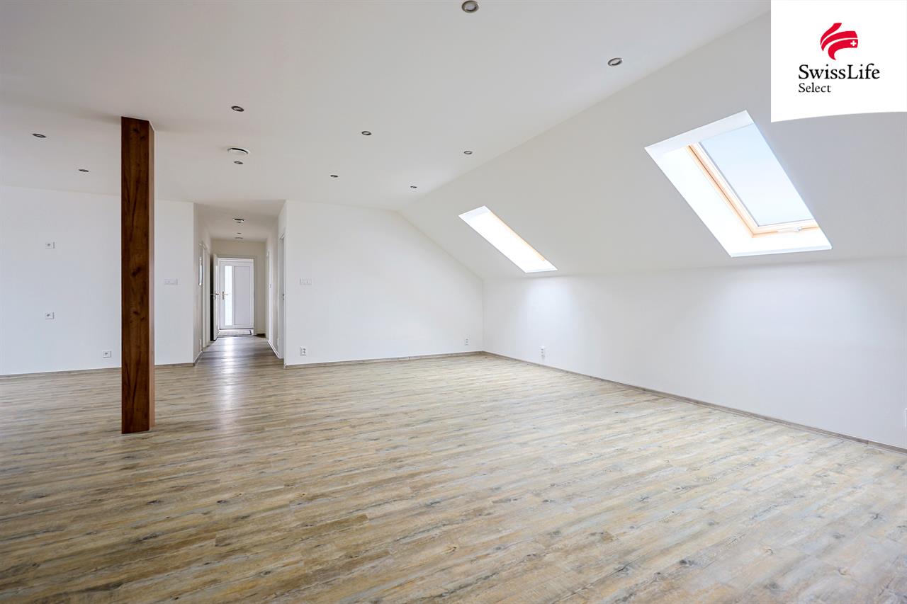 Prodej bytu 5+kk 125 m2 K Poli, Plzeň