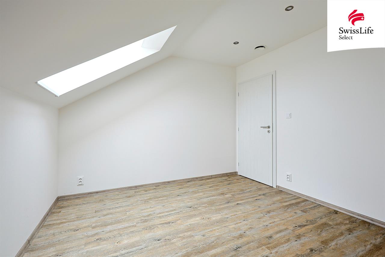 Prodej bytu 5+kk 125 m2 K Poli, Plzeň