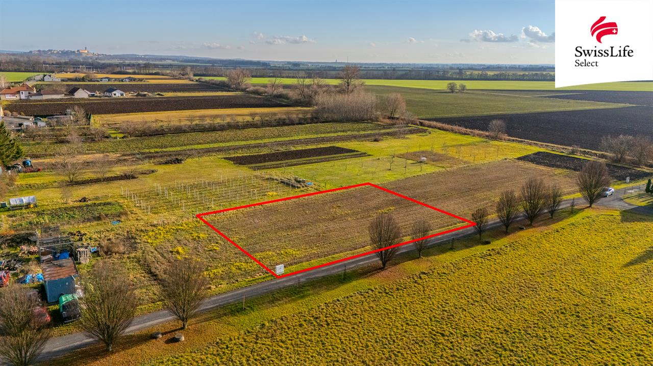 Prodej stavebního pozemku 1057 m2, Cítov