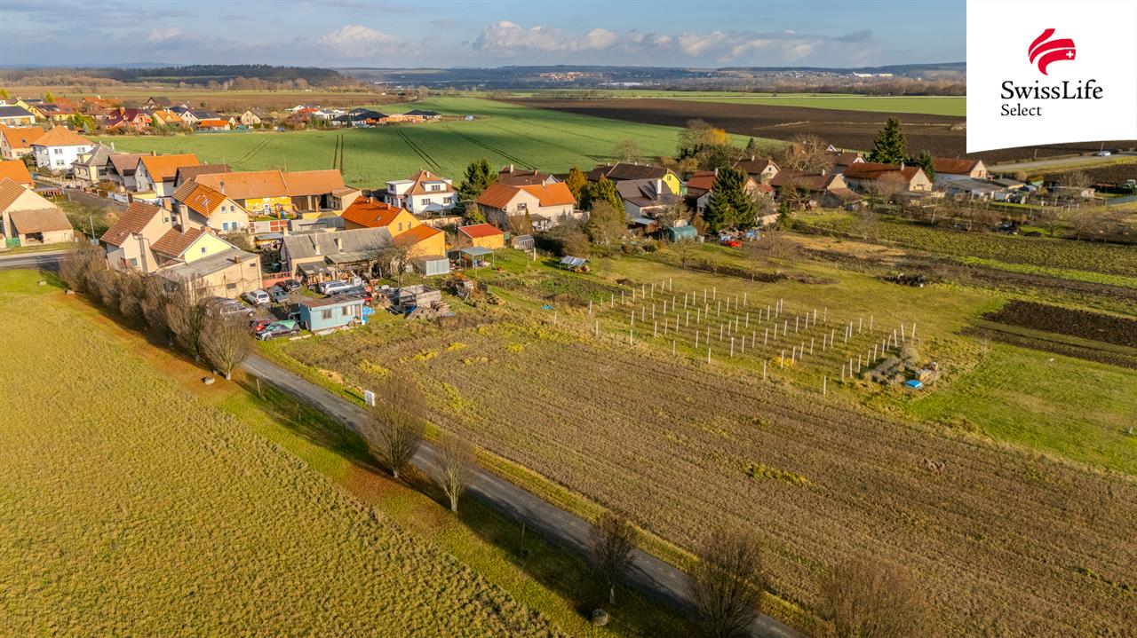 Prodej stavebního pozemku 1057 m2, Cítov