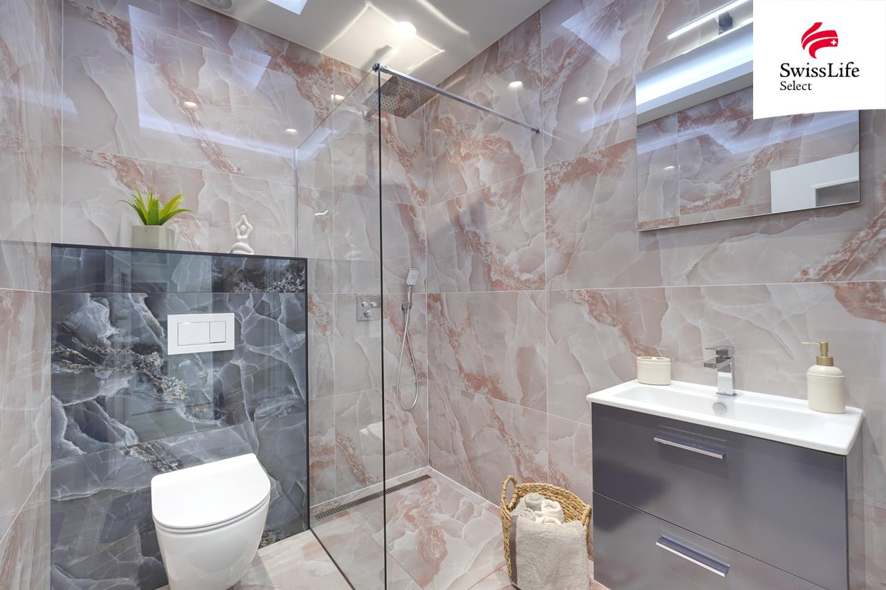 Prodej rodinného domu 280 m2 Oblouková, Všestary