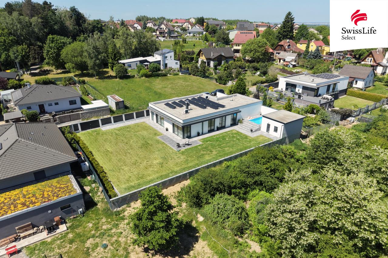 Prodej rodinného domu 280 m2 Oblouková, Všestary