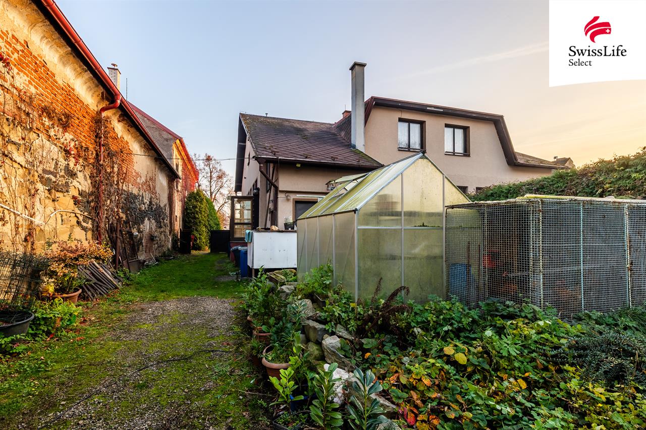 Prodej rodinného domu 271 m2, Bdeněves