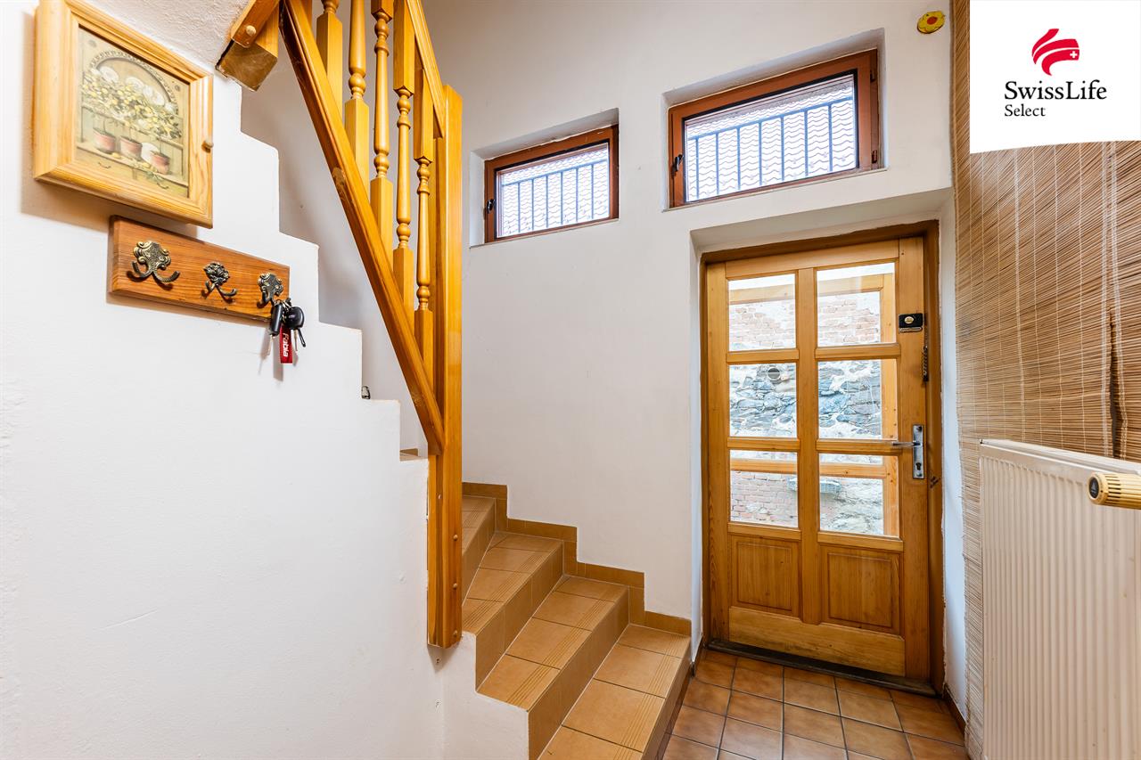 Prodej rodinného domu 271 m2, Bdeněves