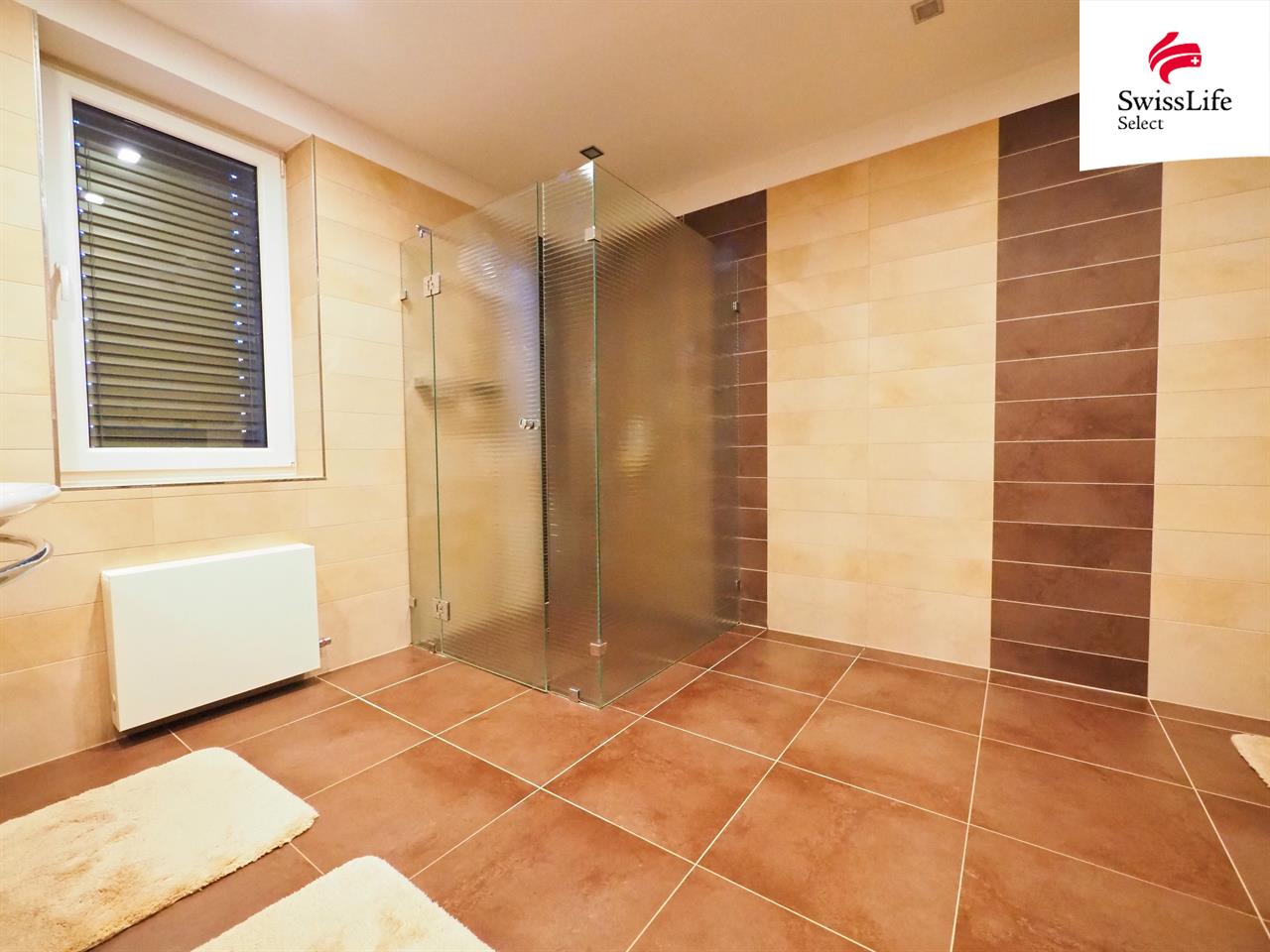 Prodej rodinného domu 250 m2, Křídla