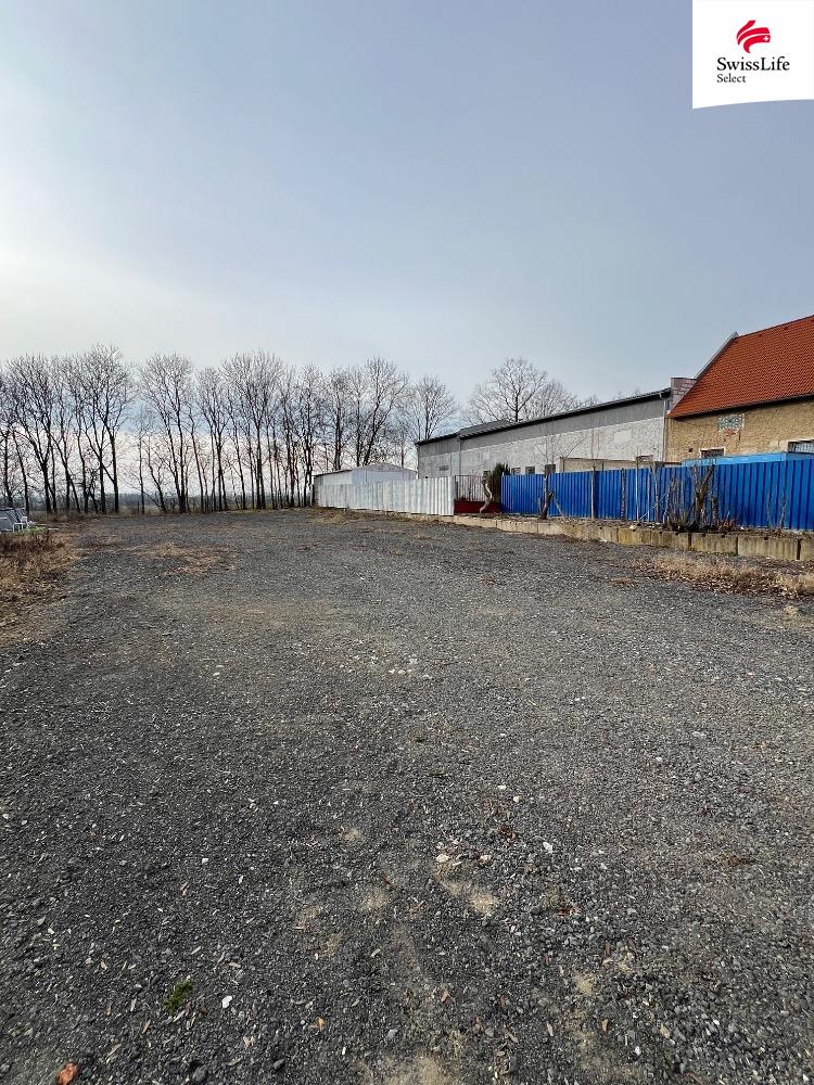 Pronájem komerčního pozemku 1100 m2, Červený Újezd